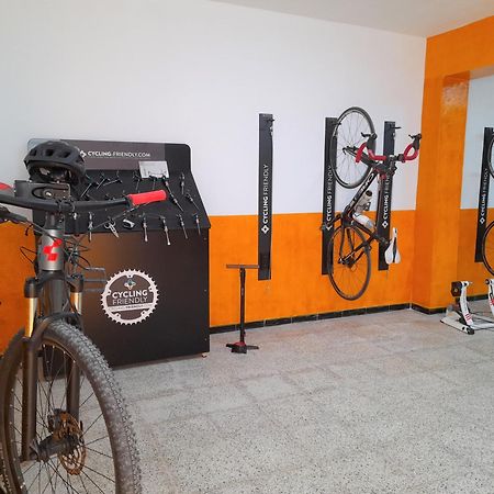 Hostal Doris - Adults Only Colonia de Sant Jordi Zewnętrze zdjęcie