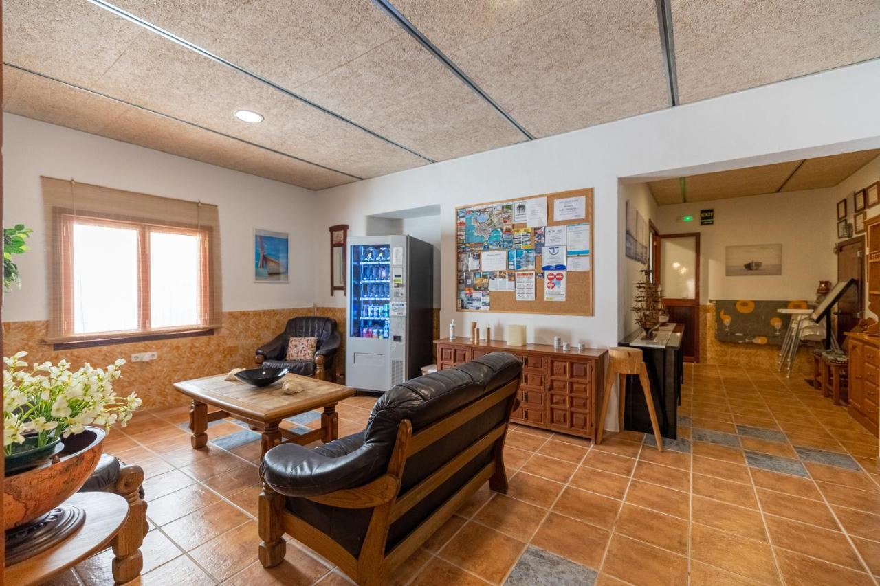 Hostal Doris - Adults Only Colonia de Sant Jordi Zewnętrze zdjęcie